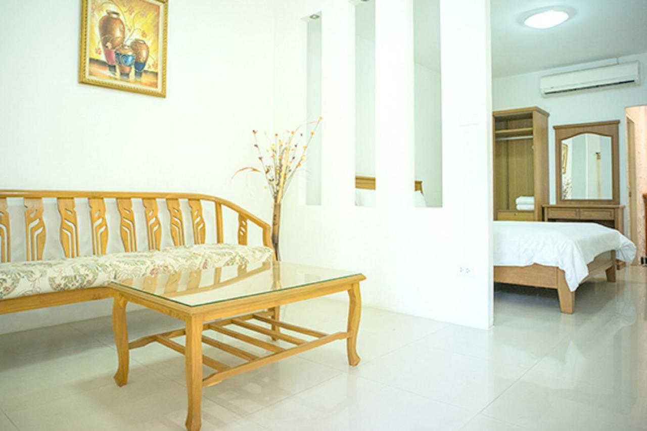 The Hermitage Pattaya Exteriör bild